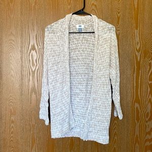 Light tan cardigan with 3/4 length sleeves
